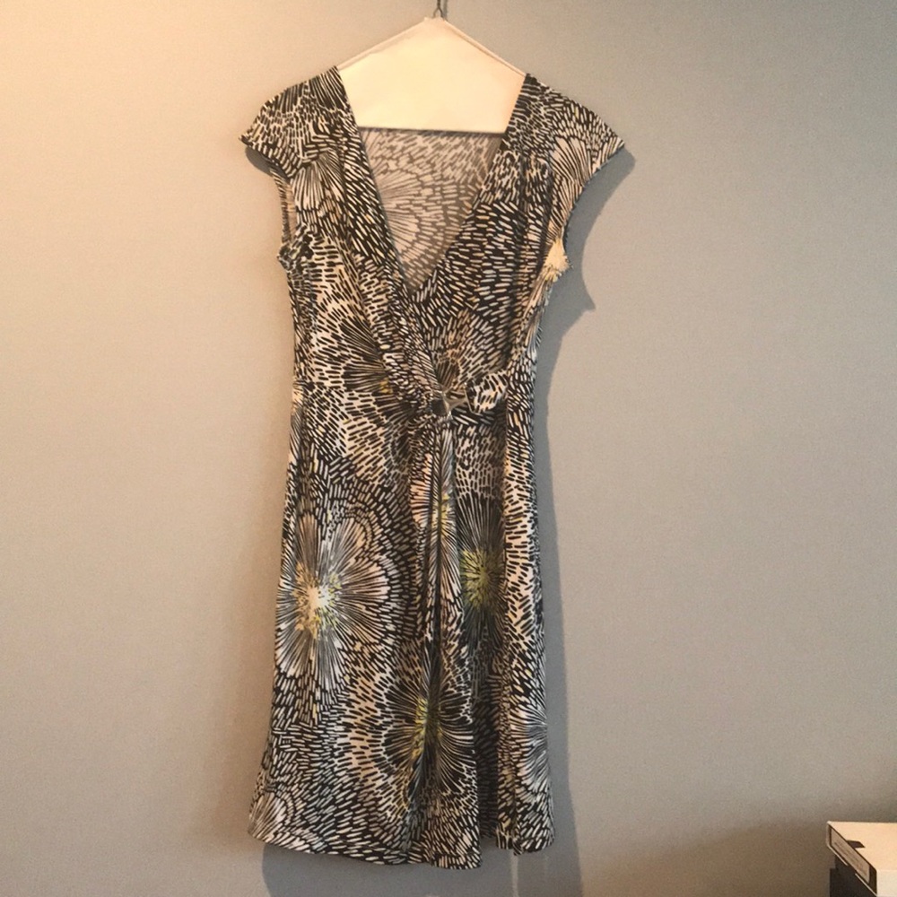 Cute dress!🥰